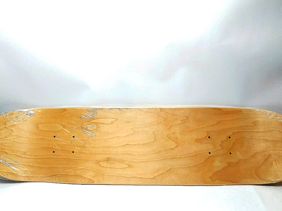 GameSpot Play For All Canadian Maple Skate Deck - Picture 5 of 5